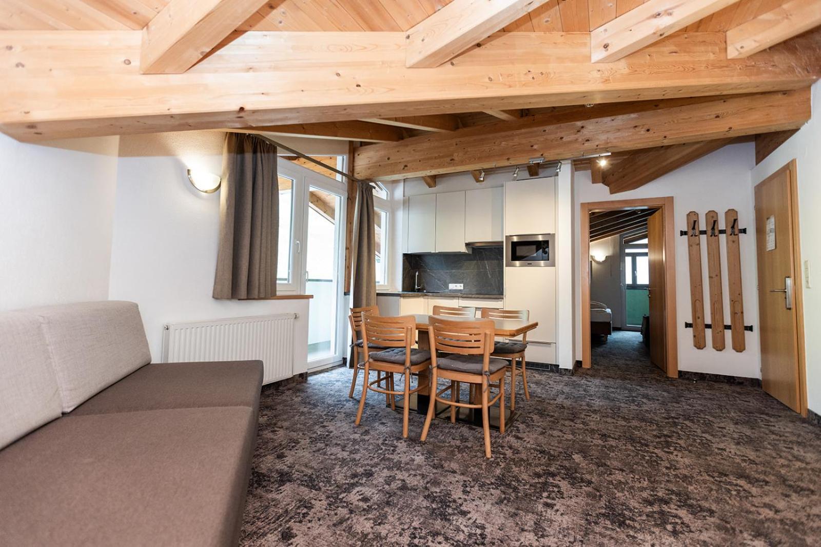 Hotel Garni Ehrenreich Solden Bagian luar foto
