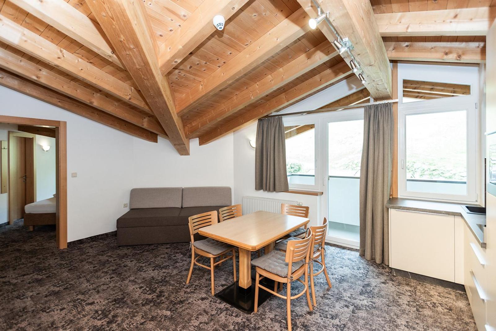 Hotel Garni Ehrenreich Solden Bagian luar foto